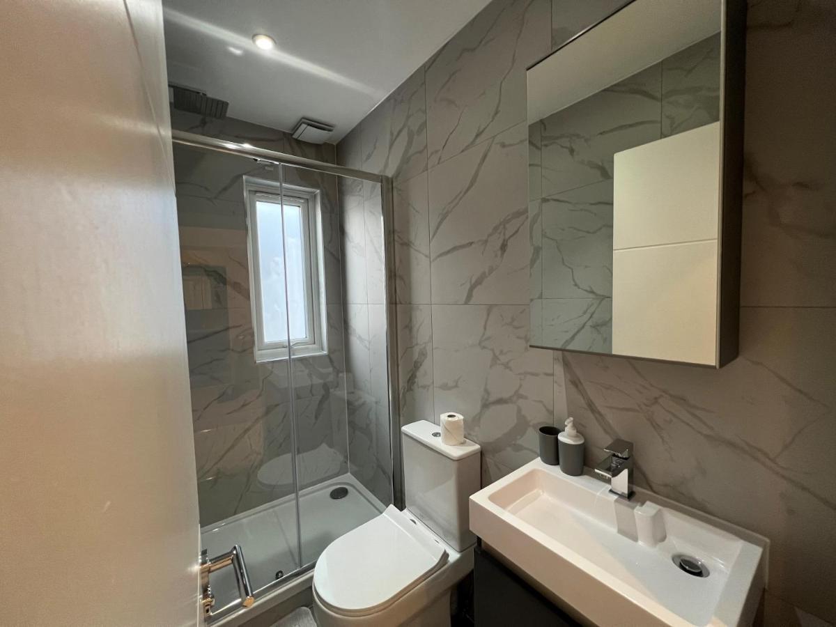 Star Station Road 3-bed Haven Appartamento *